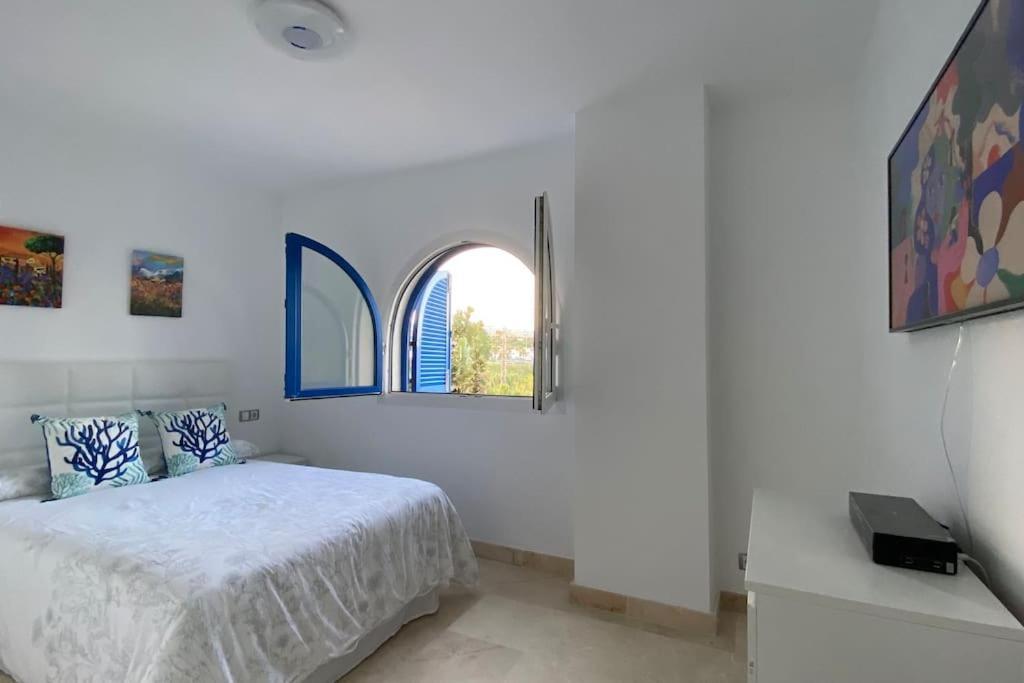 Primera Linea 3 Habitaciones Manilva Сан-Луїс-де-Сабінільяс Екстер'єр фото